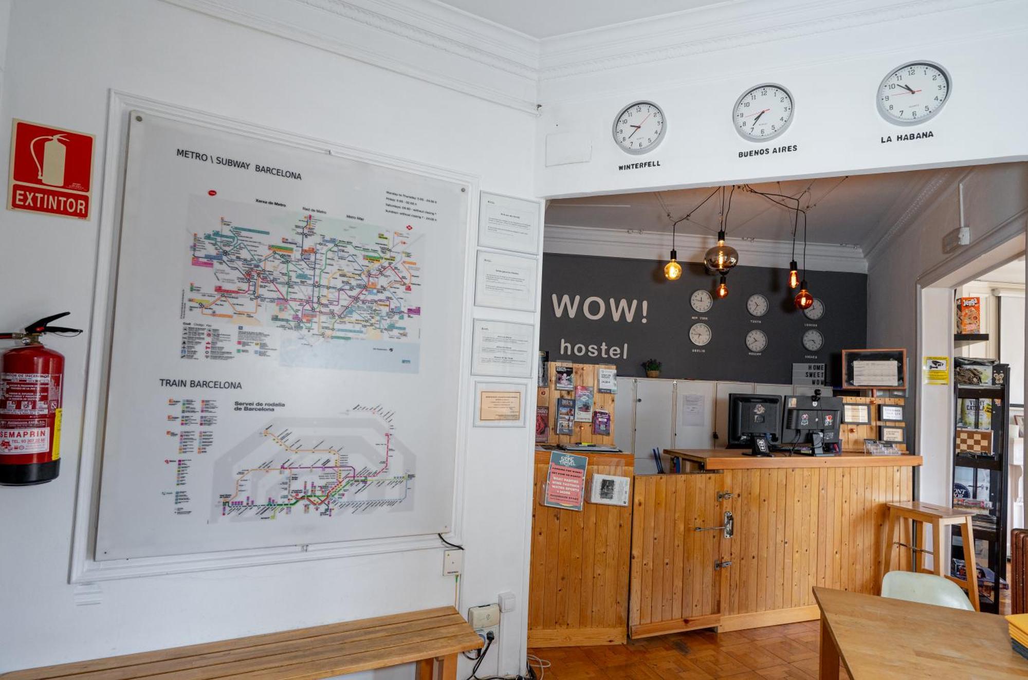 Wow Hostel Барселона Экстерьер фото